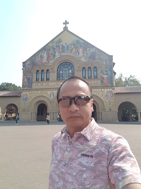 Chủ tịch Công ty Quốc tế IQCT tới thăm trường Đại học Stanford
